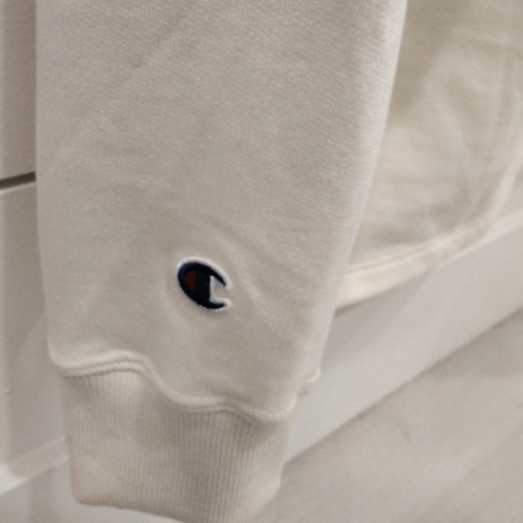 Champion Women's Sweatshirt nwot - Picture 5 of 5